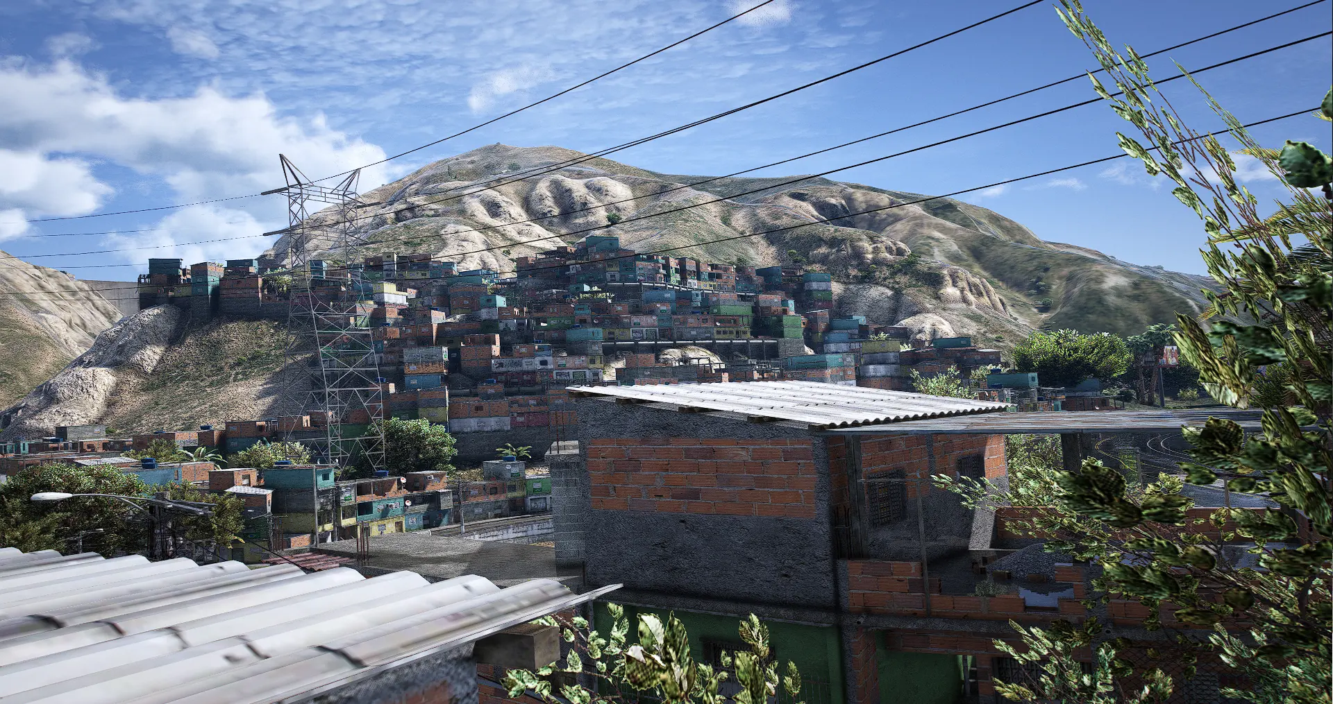 Comunidade na encosta com vista para a serra